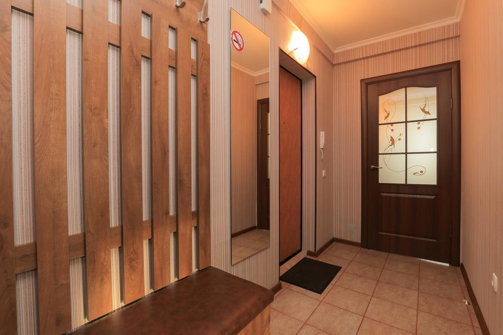 Apartment On Obolonskiy Prospect 12 Київ Екстер'єр фото